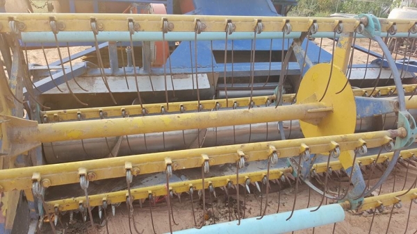 ขายรถเกี่ยวข้าว รองกระสอบ เครื่องอีซูซุ 185ฝาส้ม 6BG1 สภาพใช้งานได้ เก็บสีให้ใหม่ ขายรถเกี่ยวข้าว รองกระสอบ เครื่องอีซูซุ 185ฝาส้ม 6BG1 สภาพใช้งานได้ เก็บสีให้ใหม่