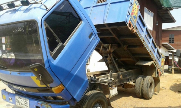 ขาย6ล้ออีซูซุ NPR115 ดัมพ์ 5คิว แชชซีสวย กระบะ3.60 เอกสาร เล่มทะเบียนพร้อมโอน ภายในสวย พร้อมวิ่งงาน ขาย6ล้ออีซูซุ NPR115 ดัมพ์ 5คิว แชชซีสวย กระบะ3.60 เอกสาร เล่มทะเบียนพร้อมโอน ภายในสวย พร้อมวิ่งงาน