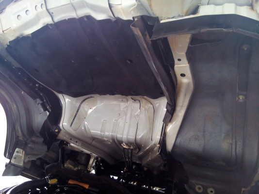 4 ล้อบรรทุก * ISUZU *Euro.3* NLR 130 แรงม้า *คอมมอนเรว* ยาว 3.20 ม.* รถสวยเดิม+สวยจริง+สวยจัด *รถห้างแท้ * มีเล่มพร้อมโอน *