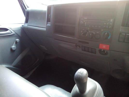 4 ล้อบรรทุก * ISUZU *Euro.3* NLR 130 แรงม้า *คอมมอนเรว* ยาว 3.20 ม.* รถสวยเดิม+สวยจริง+สวยจัด *รถห้างแท้ * มีเล่มพร้อมโอน *