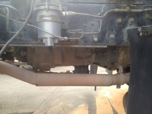 ISUZU Deca 195. 2 เพลาดั้ม คัซซีสวย เครื่องดีมาก เกียร์ฟุลเลอร์ กะบะกว้าง 250 ซม. ยาว 600 ซม.