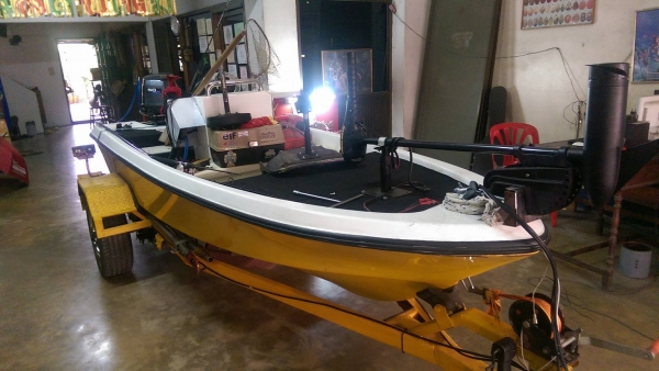 ขายเรือ 12 ฟุต พร้อม เทรลเลอร์