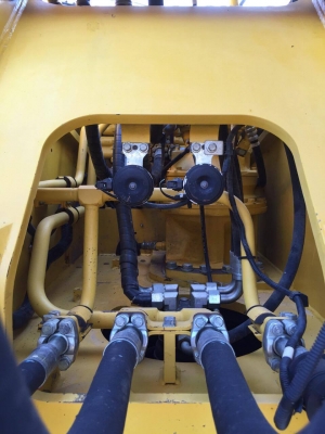 KOMATSU PC200-8MO (เจ้าของขายเอง) รถปลายปี 2013 5,xxx ชม. ประกันศูนย์เต็ม ประตัวรถเต็ม สีเดิม รถสวย พร้อมใช้งาน สนใจติดต่อด่วน 089-0854790 KOMATSU PC200-8MO (เจ้าของขายเอง) รถปลายปี 2013 5,xxx ชม. ประกันศูนย์เต็ม ประตัวรถเต็ม สีเดิม รถสวย พร้อมใช้งาน สนใจติดต่อด่วน 089-0854790