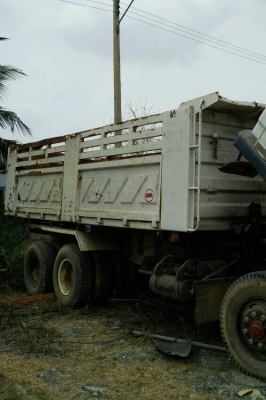 จองแล้วครับ สิบล้อ มิตซู ไอ้หลง FN-527-TD-5853-6D16-195 ดั้มสามมิต10สปีส สภาพเดิมๆรถใช้งานได้ปกติ เล่มทะเบียนพร้อมโอน