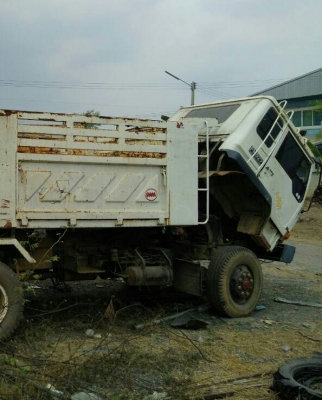 จองแล้วครับ สิบล้อ มิตซู ไอ้หลง FN-527-TD-5853-6D16-195 ดั้มสามมิต10สปีส สภาพเดิมๆรถใช้งานได้ปกติ เล่มทะเบียนพร้อมโอน