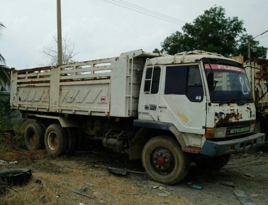 จองแล้วครับ สิบล้อ มิตซู ไอ้หลง FN-527-TD-5853-6D16-195 ดั้มสามมิต10สปีส สภาพเดิมๆรถใช้งานได้ปกติ เล่มทะเบียนพร้อมโอน