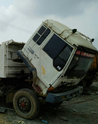 จองแล้วครับ สิบล้อ มิตซู ไอ้หลง FN-527-TD-5853-6D16-195 ดั้มสามมิต10สปีส สภาพเดิมๆรถใช้งานได้ปกติ เล่มทะเบียนพร้อมโอน