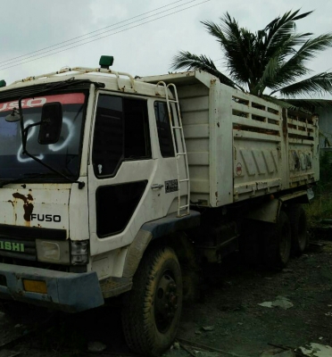 จองแล้วครับ สิบล้อ มิตซู ไอ้หลง FN-527-TD-5853-6D16-195 ดั้มสามมิต10สปีส สภาพเดิมๆรถใช้งานได้ปกติ เล่มทะเบียนพร้อมโอน