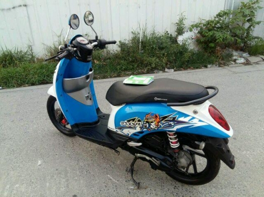 scoopy i ราคา 17000 บาท สนใจโทร 089-8859869 เดช