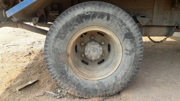 ขาย 6 ล้อดั้ม โตโยต้าไดน่า เครื่อง isuzu 110  ช่วงล่างใหญ่  เครื่องดี คัสซี สวย เอกสารพร้อมโอน