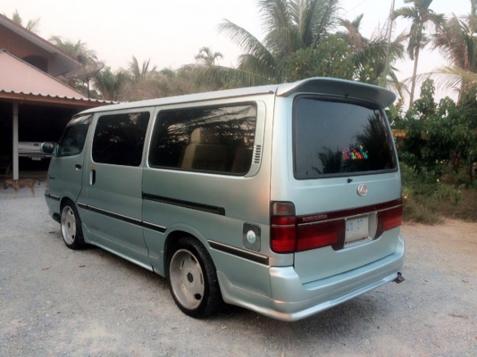 ฝากขายรถตู้โตโยต้าหัวจรวดสีเขียวหยกแต่งญี่ปุ่น ปี97 แต่งตาเพชร รถบางเดิม