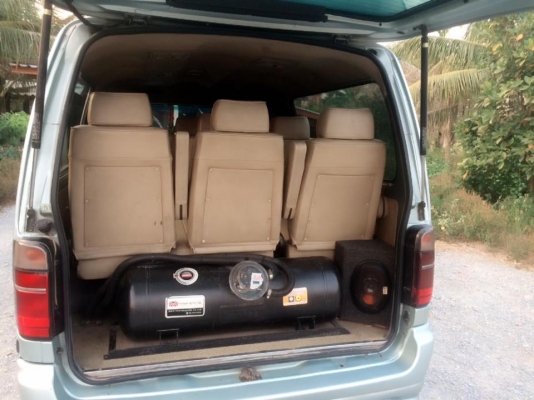 ฝากขายรถตู้โตโยต้าหัวจรวดสีเขียวหยกแต่งญี่ปุ่น ปี97 แต่งตาเพชร รถบางเดิม