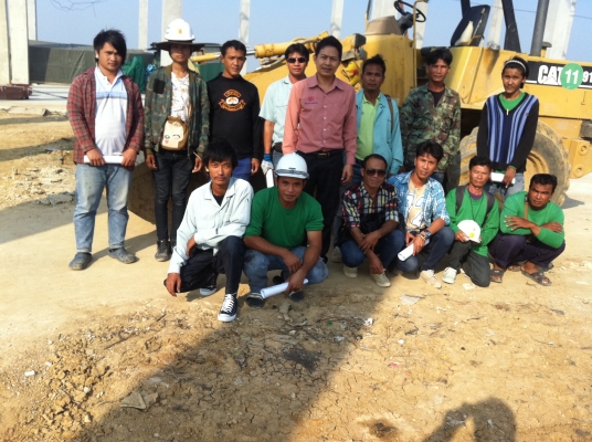 รับฝึกอบรมพนักงานขับและซ่อมดูแลเครื่องจักรกลหนัก