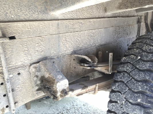 รถมิตซู 6 ล้อดั้ม FE444E / 100 แรงม้า.  ปี 37.    สนใจติดต่อ  081 - 6079515