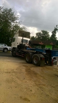 ขายรถหัวลาก hino mega 320 พร้อม หัวหางก้าง สามเพลา