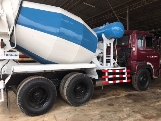 Hino รถโม่ 10น็อต เบรคจีฟฟี่ รุ้นใหม่ สภาพสวย โม่ตรง เอกสารพร้อม