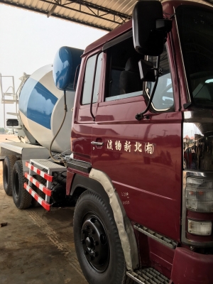 Hino รถโม่ 10น็อต เบรคจีฟฟี่ รุ้นใหม่ สภาพสวย โม่ตรง เอกสารพร้อม