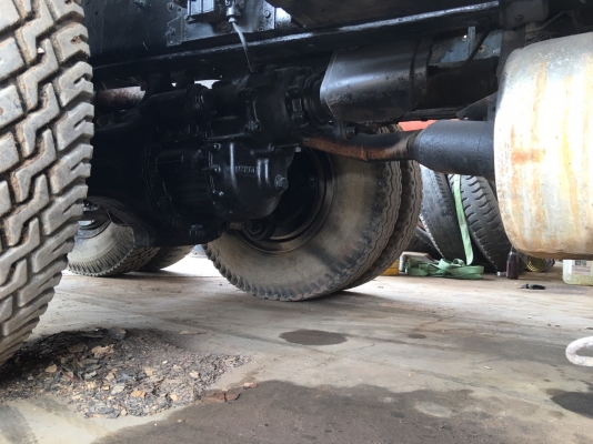 Hino รถโม่ 10น็อต เบรคจีฟฟี่ รุ้นใหม่ สภาพสวย โม่ตรง เอกสารพร้อม