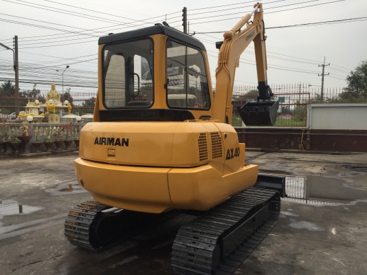 รถขุด AIRMAN AX40 มีเก๋ง มือสองนำเข้าจากญี่ปุ่น ทำสีใหม่ รถขุด AIRMAN AX40 มีเก๋ง มือสองนำเข้าจากญี่ปุ่น ทำสีใหม่