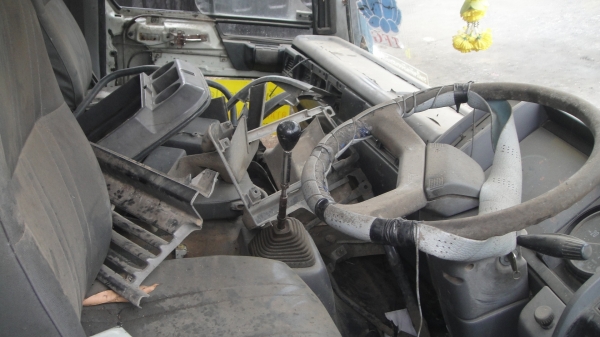 หัว HINO สิงห์ไฮเทค หัวกว้าง ของครบ ขาหน้า-หลัง กันชน สภาพสวยเดิมๆ