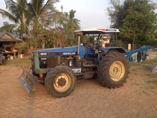 ขายรถไถ 6640 คานนิว เกียร์กลาง 750000