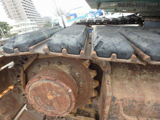 ถูกแน่นอน SK135SR #YY04-06894 ปี2005 ตรงจากญี่ปุ่นกำลังลงจากเรือ ราคาไม่แพงบอกเลย สภาพสวย พร้อมใช้งาน แห้งเนียนๆ สอบถาม 062-709-1748 ธีรเทพ NDT Thailand