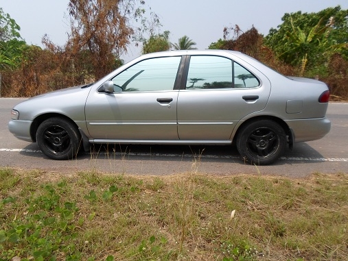 Nissan SUNNY ปี1997 Nissan SUNNY ปี1997