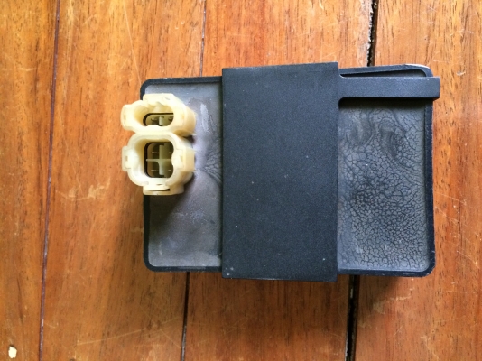 กล่องไฟไม่ทราบรุ่น