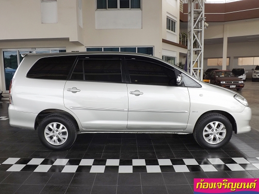 TOYOTA INNOVA 2.0 G VVTi ปี 2009