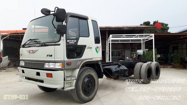 ขายด่วน รถบรรทุก 10 ล้อ HINO FM3M  240 แรง /2 เพลา หัวคัซซี สภาพสวยเดิม พร้อมใช้งาน