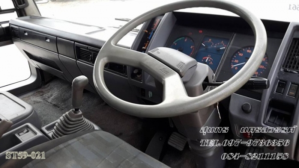 ขายด่วน รถบรรทุก 10 ล้อ HINO FM3M  240 แรง /2 เพลา หัวคัซซี สภาพสวยเดิม พร้อมใช้งาน