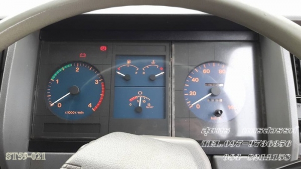 ขายด่วน รถบรรทุก 10 ล้อ HINO FM3M  240 แรง /2 เพลา หัวคัซซี สภาพสวยเดิม พร้อมใช้งาน