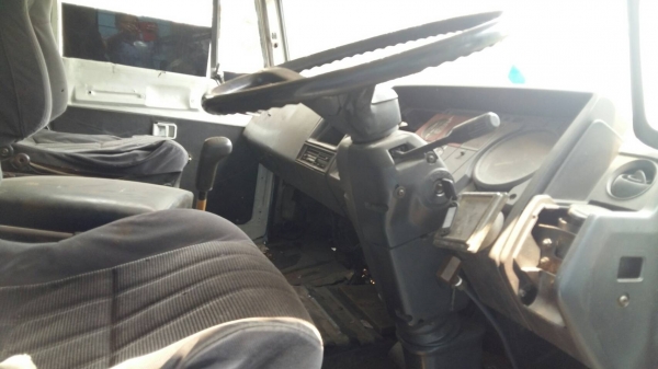 หกล้อ ฮีโน่ FL17 HO7C180 pawer แอร์ ทิฟฟี ตู้10บาน ยาว7.20ม สภาพดีเดิมๆสวยๆพร้อมใช้ ทะเบียนพร้อมโอน