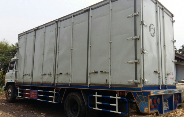 หกล้อ ฮีโน่ FL17 HO7C180 pawer แอร์ ทิฟฟี ตู้10บาน ยาว7.20ม สภาพดีเดิมๆสวยๆพร้อมใช้ ทะเบียนพร้อมโอน