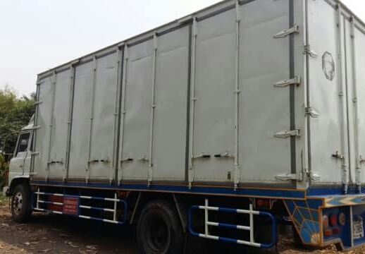 หกล้อ ฮีโน่ FL17 HO7C180 pawer แอร์ ทิฟฟี ตู้10บาน ยาว7.20ม สภาพดีเดิมๆสวยๆพร้อมใช้ ทะเบียนพร้อมโอน