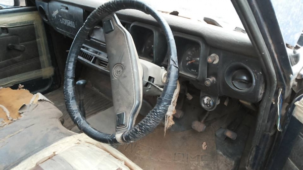 กระบะ คลาสสิค/เรโทรคาร์ TOYOTA RN25 5ขอ วางเครื่อง 1L 2.0 ลงเล่ม เครื่องไม่ติด เกียร์ดี ช่วงล่างดี คัสซีสวย ภายในเก๋งดี ฝาตบล้อ ครบ กระบะพื้นผุ พ.ธรรมดา บอดี้เดิม สีพอใช้ ภาษีขาด ม.ค.58 ตามสภาพ เล่มฯ **ขาย TOYOTA RN25 กระบะ5ขอ กระบะ คลาสสิค/เรโทรคาร์ TOYOTA RN25 5ขอ วางเครื่อง 1L 2.0 ลงเล่ม เครื่องไม่ติด เกียร์ดี ช่วงล่างดี คัสซีสวย ภายในเก๋งดี ฝาตบล้อ ครบ กระบะพื้นผุ พ.ธรรมดา บอดี้เดิม สีพอใช้ ภาษีขาด ม.ค.58 ตามสภาพ เล่มฯ **ขาย TOYOTA RN25 กระบะ5ขอ