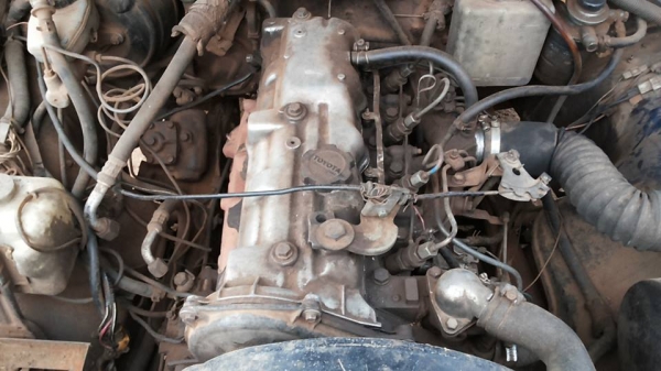 กระบะ คลาสสิค/เรโทรคาร์ TOYOTA RN25 5ขอ วางเครื่อง 1L 2.0 ลงเล่ม เครื่องไม่ติด เกียร์ดี ช่วงล่างดี คัสซีสวย ภายในเก๋งดี ฝาตบล้อ ครบ กระบะพื้นผุ พ.ธรรมดา บอดี้เดิม สีพอใช้ ภาษีขาด ม.ค.58 ตามสภาพ เล่มฯ **ขาย TOYOTA RN25 กระบะ5ขอ กระบะ คลาสสิค/เรโทรคาร์ TOYOTA RN25 5ขอ วางเครื่อง 1L 2.0 ลงเล่ม เครื่องไม่ติด เกียร์ดี ช่วงล่างดี คัสซีสวย ภายในเก๋งดี ฝาตบล้อ ครบ กระบะพื้นผุ พ.ธรรมดา บอดี้เดิม สีพอใช้ ภาษีขาด ม.ค.58 ตามสภาพ เล่มฯ **ขาย TOYOTA RN25 กระบะ5ขอ