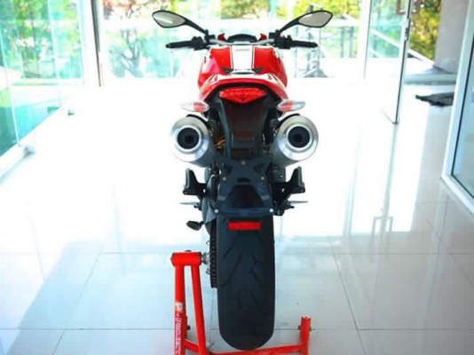 ขาย Ducati Monster 796 รถศูนย์ปลายปี 2014 รถมือเดียว สภาพนางฟ้า สีเดิมทั้งคัน ไม่ล้ม ไม่ชน ไม่แปะ