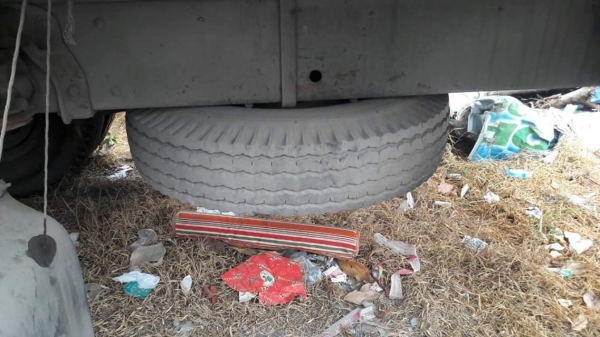 ขายรถ6ล้อ 3H ยาว7.20เมตร เครื่อง195 แรงปี38 เครน4.5ตัน รถสวยสภาพดี พร้อมใช้งาน เอกสารพร้อมโอน สนใจโทร 090-8588220คุณนะ 093-3258446คุณบิว หรือเข้าดูสินค้าอื่นๆได้ที่ www.truck.in.th/498 หรือเพจFacebook ณรงค์ ซื้อขายรถมือสอง (เว็บไซต์ส่วนตัว) หรือFacebook ค