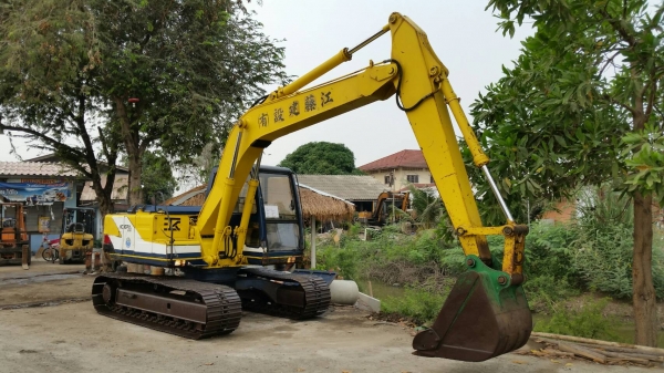 ขายด่วนรถแม็คโครKOBELCOSK120MARK///มาร์ทีชั่วโม่งทำงานน้อย รถนอกเพิ่งนำเข้ามาใหม่ยังไม่เคยใช้งานในเมืองไทยเลย ขายด่วนรถแม็คโครKOBELCOSK120MARK///มาร์ทีชั่วโม่งทำงานน้อย รถนอกเพิ่งนำเข้ามาใหม่ยังไม่เคยใช้งานในเมืองไทยเลย