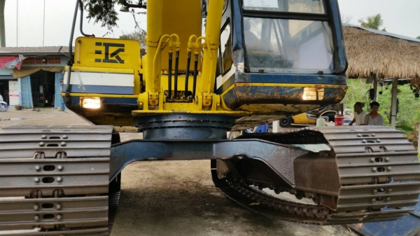 ขายด่วนรถแม็คโครKOBELCOSK120MARK///มาร์ทีชั่วโม่งทำงานน้อย รถนอกเพิ่งนำเข้ามาใหม่ยังไม่เคยใช้งานในเมืองไทยเลย ขายด่วนรถแม็คโครKOBELCOSK120MARK///มาร์ทีชั่วโม่งทำงานน้อย รถนอกเพิ่งนำเข้ามาใหม่ยังไม่เคยใช้งานในเมืองไทยเลย