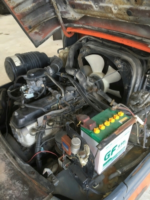 โฟคลิฟท์ TOYOTA 02-6FG 30 (3 ตัน) เสาสูง 3.50 เมตร เครื่องยนต์ 4 สูบ (เบนซิล-แก๊ส)