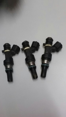 ขายหัวฉีดนิสสัน มาร์ช ขายถูกเลยครับ 3 หัว 1000 บาท