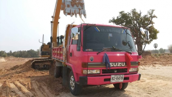 ขายรถ6ล้อ ดั้มร็อกกี้195แรง พ.เพาเวอร์ เบรกทิฟฟี่ ภายในสวย แอร์เย็น ยางดี พร้อมใช้งาน เอกสารพร้อมโอน สนใจโทร 090-8588220คุณนะ 093-3258446คุณบิว หรือเข้าดูสินค้าอื่นๆได้ที่ www.truck.in.th/498 หรือเพจFacebook ณรงค์ ซื้อขายรถมือสอง (เว็บไซต์ส่วนตัว) หรือFac ขายรถ6ล้อ ดั้มร็อกกี้195แรง พ.เพาเวอร์ เบรกทิฟฟี่ ภายในสวย แอร์เย็น ยางดี พร้อมใช้งาน เอกสารพร้อมโอน สนใจโทร 090-8588220คุณนะ 093-3258446คุณบิว หรือเข้าดูสินค้าอื่นๆได้ที่ www.truck.in.th/498 หรือเพจFacebook ณรงค์ ซื้อขายรถมือสอง (เว็บไซต์ส่วนตัว) หรือFac