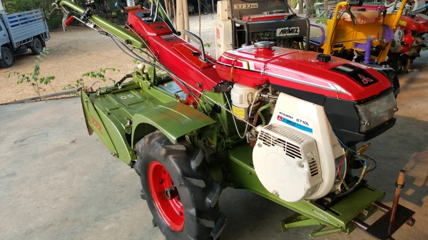 รถพรวนดิน 7 แรง 4 จังหวะ รหัสสินค้า Y - 15