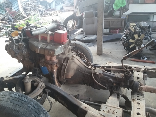 ขายเครื่องเกียร์นิสสันบิ๊กเอ็มBD25 สภาพพร้อมใช้งาน