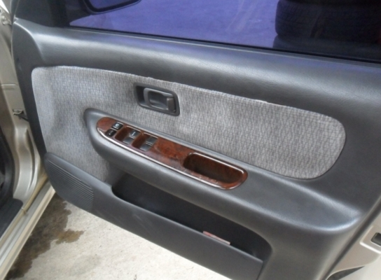 NISSAN SUNNY SUPER SALOON ปี 43 สีเดิมทั้งคัน NISSAN SUNNY SUPER SALOON ปี 43 สีเดิมทั้งคัน