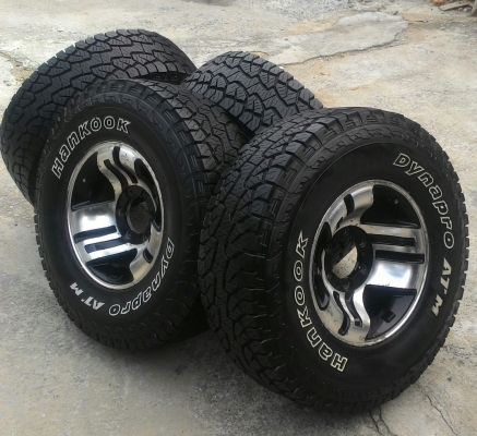 ปรับราคาเอาไปเลยหมื่นถ้วนๆ ยางAT 31ขอบ15 พร้อมล้อ ปรับราคาเอาไปเลยหมื่นถ้วนๆ ยางAT 31ขอบ15 พร้อมล้อ