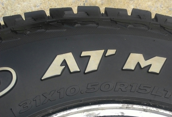 ปรับราคาเอาไปเลยหมื่นถ้วนๆ ยางAT 31ขอบ15 พร้อมล้อ ปรับราคาเอาไปเลยหมื่นถ้วนๆ ยางAT 31ขอบ15 พร้อมล้อ