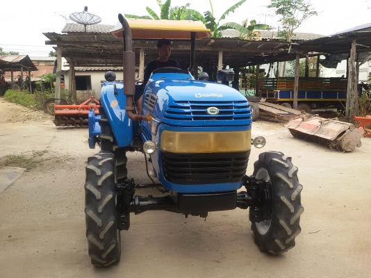 หาชื้อรถไถ แช้มป์มาหาเราครับ แช้มป์MX5900มีโลตาลี้1อัน ราคา158000บาท พร้อมใช้งานสายๆครับสนใจ โทร0813655997 อำพร พาเจริญ ต วังบัว อ คลองขลุง จ กำแพงเพชร ดูสินค้าเพิ่มเติมได้ที่  (http://buasorn.truck2hand.com)